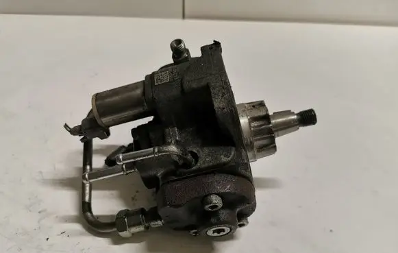 Toyota Avensis T250 Fuel injection high pressure pump 221000G011 HU2940000850