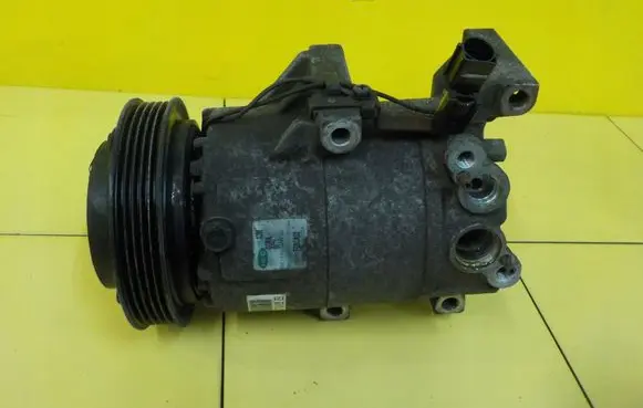 KIA Soul Air conditioning (A/C) compressor (pump) F500FGBCA02 6SP6