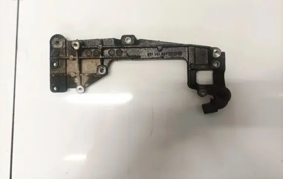 Mitsubishi Outlander Engine mounting bracket 03g131159