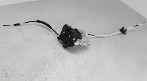 Audi Q5 SQ5 Rear door lock 8K0839016G