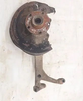 Volkswagen PASSAT B5 Front wheel hub spindle knuckle
