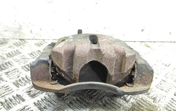 Opel Insignia B Front brake caliper