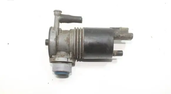 Renault Trafic III (X82) Windscreen/windshield washer pump 1024587