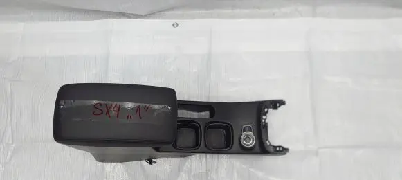 Suzuki SX4 S-Cross Armrest