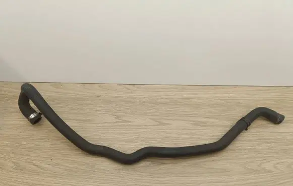 BMW X5 E70 Engine coolant pipe/hose 118358