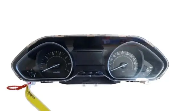 Peugeot 208 Speedometer (instrument cluster) 9822621180