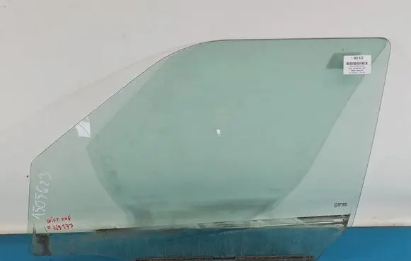Suzuki Swift I Front door window glass four-door IMPRK1505623