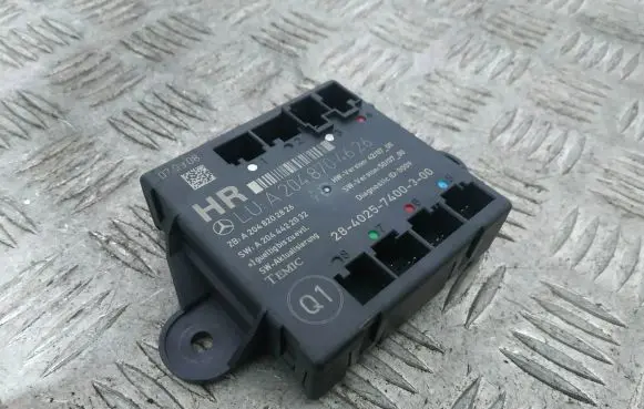 Mercedes-Benz C W204 Door control unit/module A2048704626