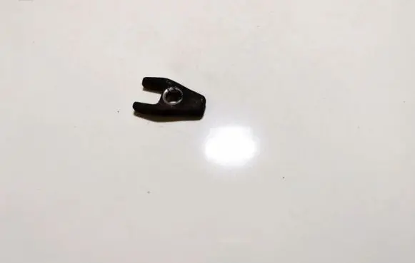 Renault Scenic I Fuel Injector clamp holder