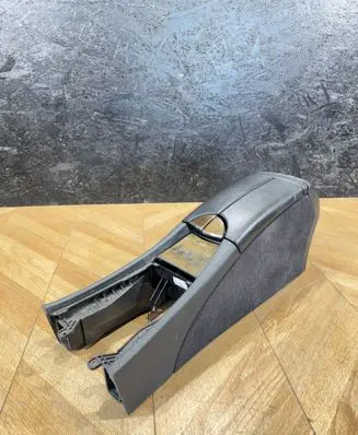 Mercedes-Benz E W211 Armrest 