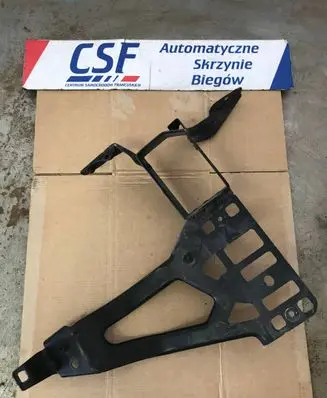 BMW 5 E60 E61 Front bumper mounting bracket 7163483