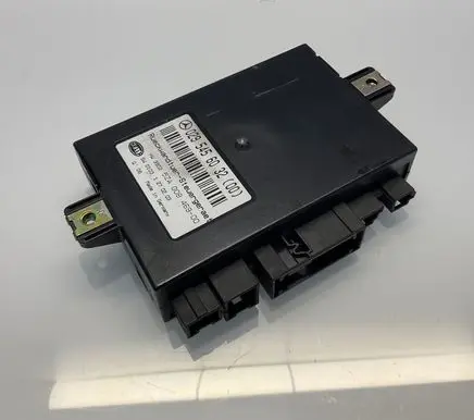 Mercedes-Benz E W211 Tailgate/trunk control unit/module 0295456032 5ZA00846900