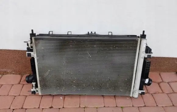 Opel Zafira C Intercooler radiator 13267647