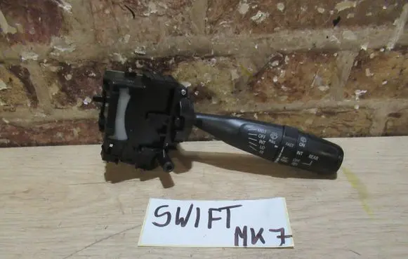 Suzuki Swift II Steering wheel axle