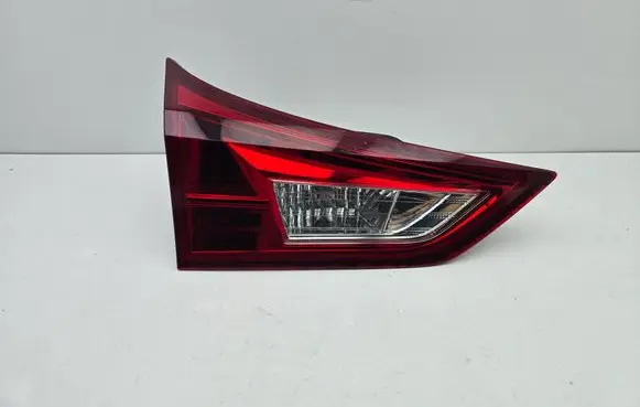 Toyota Auris E180 Tailgate rear/tail lights 02268 05180238