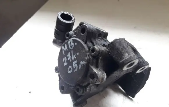 Mercedes-Benz E W211 Power steering pump