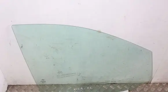 Ford Kuga II Front door window glass four-door
