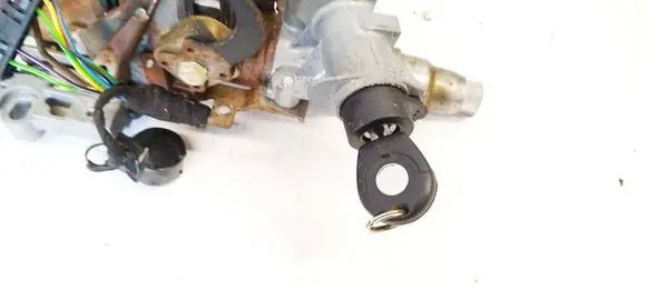 Volkswagen PASSAT B5 Ignition lock