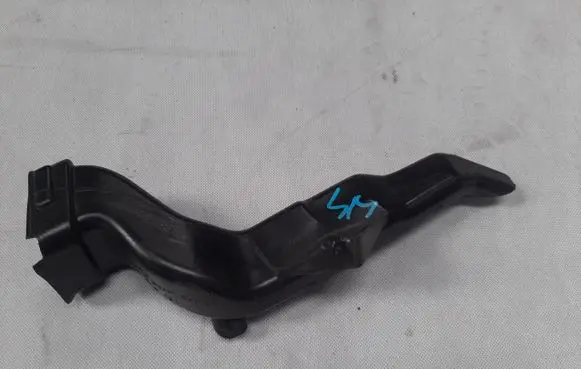 Audi Q7 4M Air intake hose/pipe 4M1819151