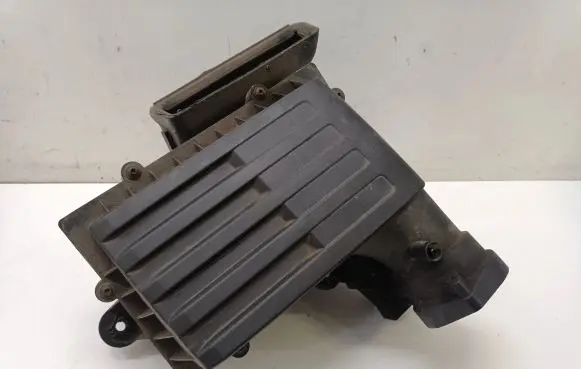Audi TT TTS RS Mk3 8S Air filter box 5Q0129607AA