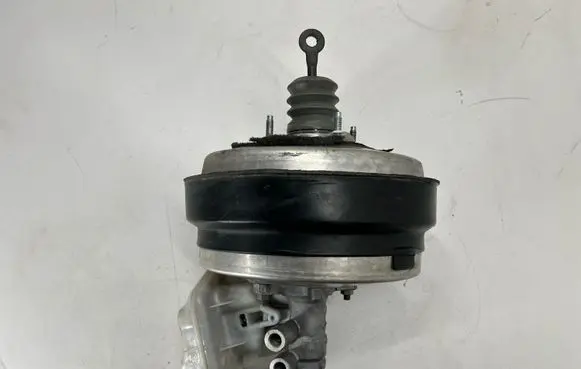 Jeep Grand Cherokee Brake booster 04581956AF P04581956AF T84DN0328H0071