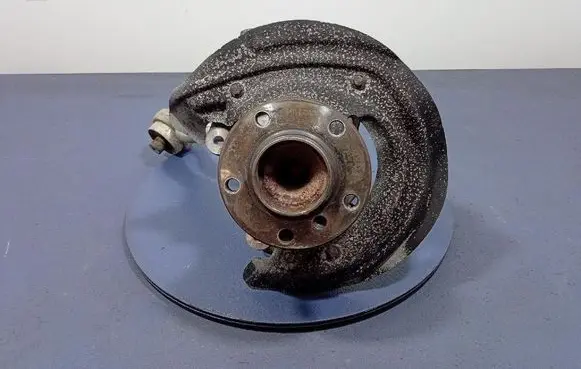BMW 3 F30 F35 F31 Front wheel hub spindle knuckle 6867735