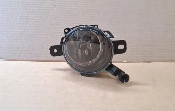 Opel Zafira B Front fog light 94708774 662588537