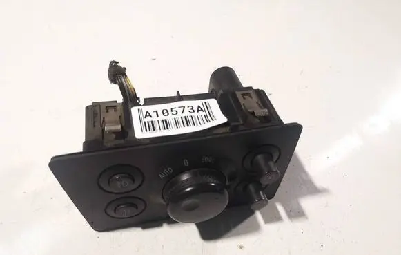 Opel Zafira B Wing mirror switch