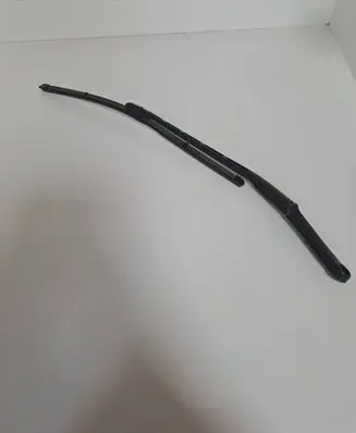 Mercedes-Benz C W203 Front wiper blade arm A2038202644