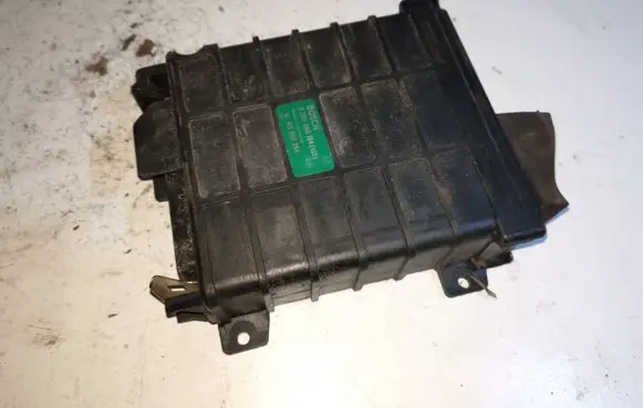 Audi 80 90 B3 Engine control unit/module 811906264 0280800104 0280800105