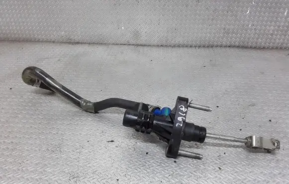 Toyota Avensis T250 Clutch master cylinder