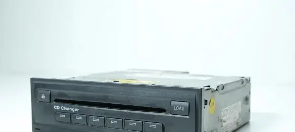Audi A6 S6 C6 4F CD/DVD changer 4E0035111A