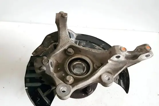 Opel Insignia B Front wheel hub 13507016 557804735 23384197