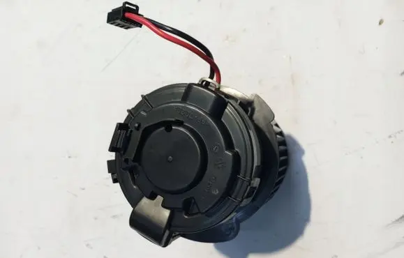Peugeot 308 Interior heater climate box assembly T75061C