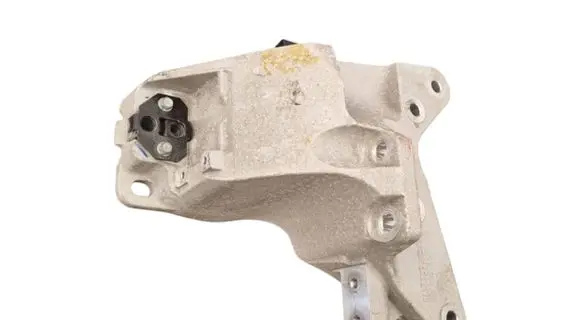 Hyundai Kona I Engine mounting bracket