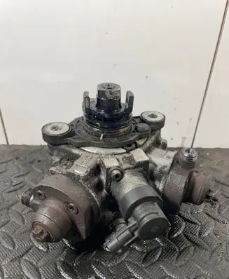 Volvo XC60 Fuel injection high pressure pump 0445010618 31272896 100510