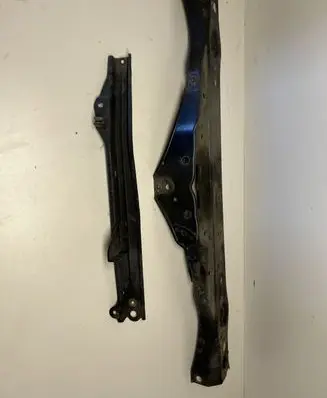 Lexus RX 330 - 350 - 400H Top upper radiator support slam panel