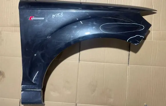 Audi Q7 4L Fender