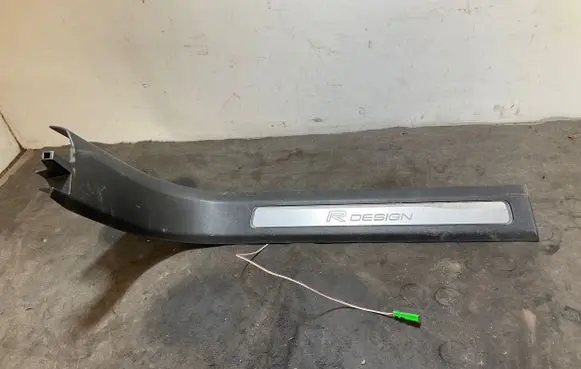 Volvo XC90 Front sill trim cover 31363642