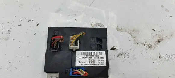 Mercedes-Benz E W211 Comfort/convenience module 2115455332 00403142A 5206B0200208