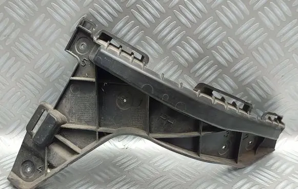 Opel Zafira C Rear bumper mounting bracket 13300744 16290