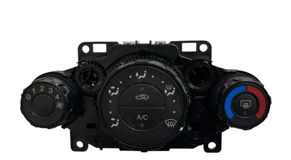 Ford Fiesta Climate control unit 8A6119980AE