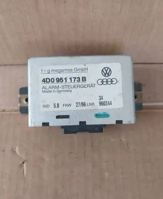Audi A4 S4 B5 8D Alarm control unit/module 4D0951173B 960244