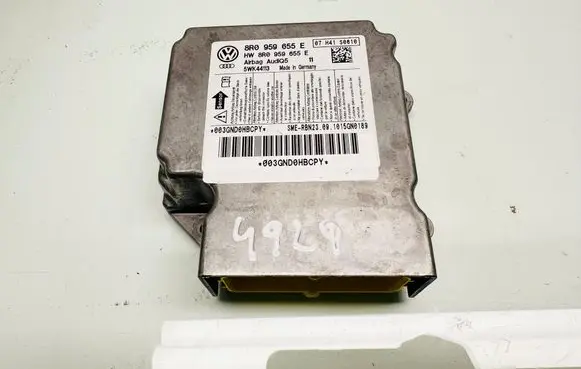 Audi Q5 SQ5 Airbag control unit/module 8R0959655E 5WK44113