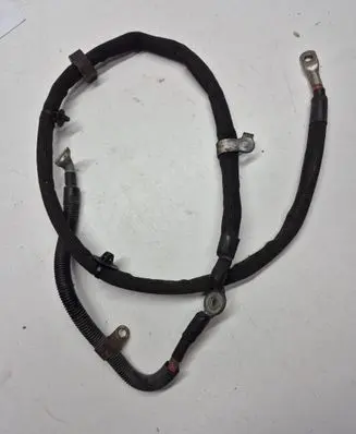 Mercedes-Benz R W251 Positive cable (battery)