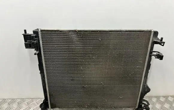Nissan Qashqai Coolant radiator