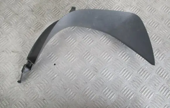 Peugeot 5008 Bottom trim 9684294577