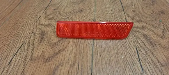 Rear tail light reflector