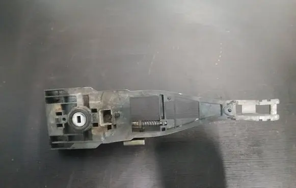 Volvo XC90 Front door exterior handle 24353