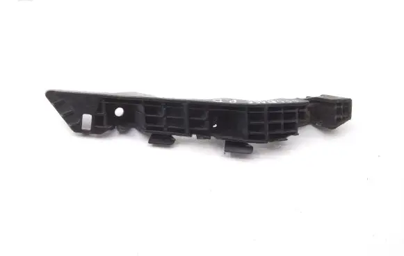 KIA Sportage Front bumper mounting bracket